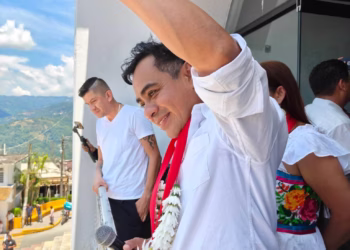 David García Martínez regresa a la presidencia municipal de Huautla de Jiménez tras más de un año separado del cargo.