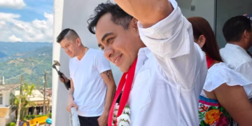 David García Martínez regresa a la presidencia municipal de Huautla de Jiménez tras más de un año separado del cargo.