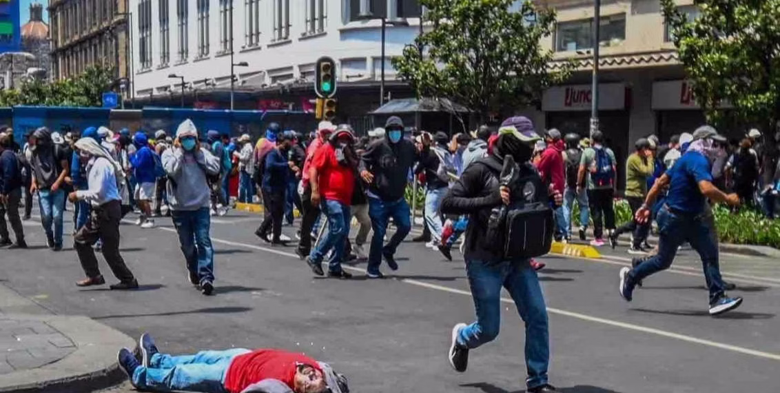 La CNTE y la izquierda mexicana: cuarenta y cinco años de alianza que el gobierno ya no puede sostener