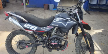Policía Municipal asegura motocicleta con presuntas alteraciones en sus numerales