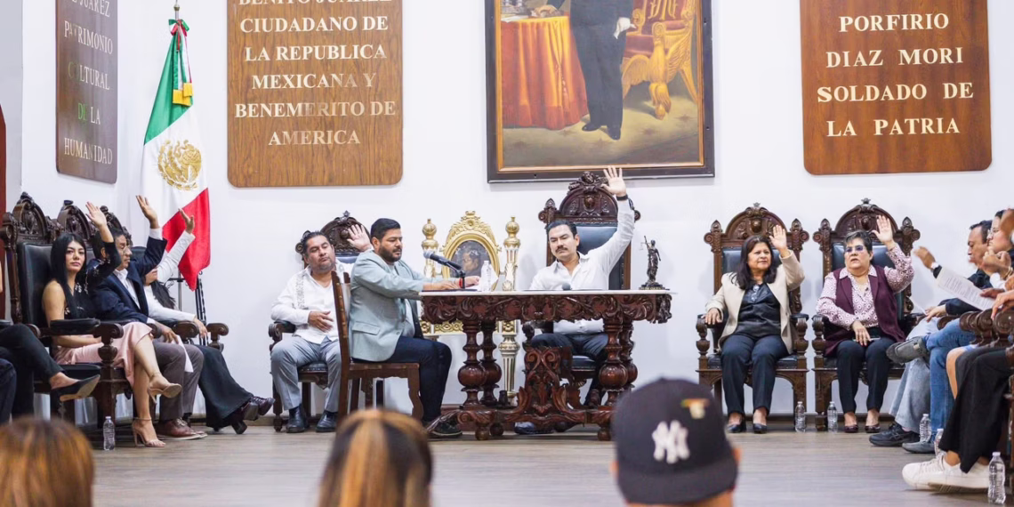 Ray Chagoya invita a los Diálogos Vecinales y refuerza acciones para una Guelaguetza segura