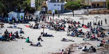 Sube a 67 la cifra de migrantes muertos en Ceuta; UE convoca reunión urgente